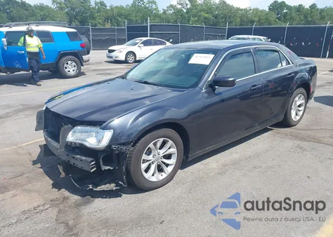 2015 Chrysler 300 Limited из США, поврежденный, VIN 2C3CCAAG6FH818332